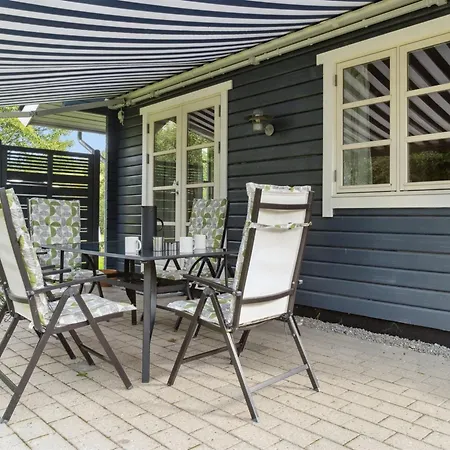 Holiday home Aldis - 300m From The Sea By Interhome