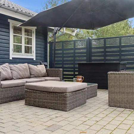 Aldis - 300m From The Sea By Interhome Rødby