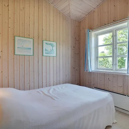 Aldis - 300m From The Sea By Interhome *