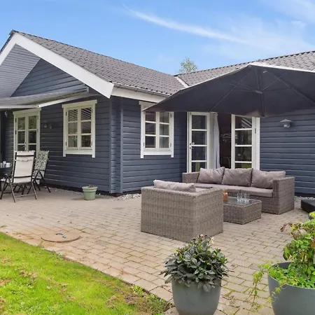 Aldis - 300m From The Sea By Interhome Rødby